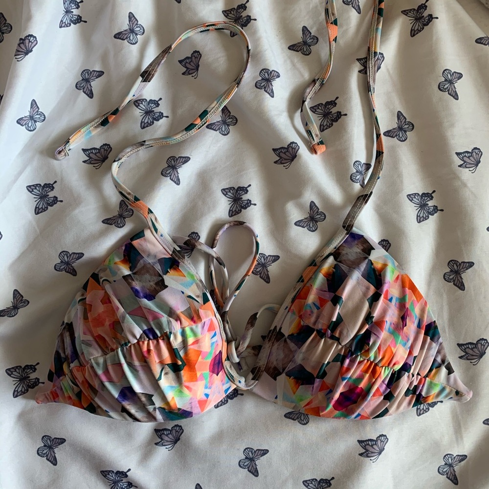 🦋 Target Bikini Top 🦋 - Picture 2 of 4